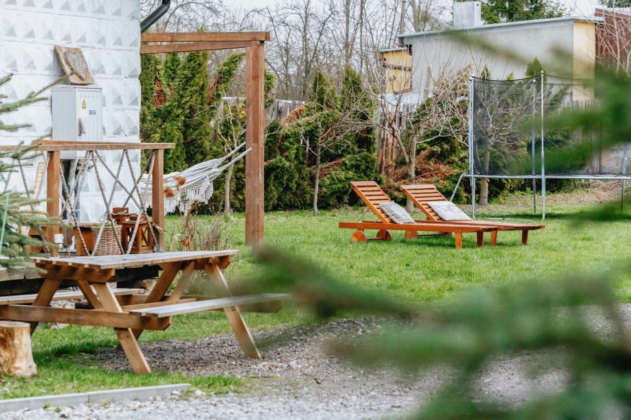 Apartament Z Antresola Okszow Bagian luar foto